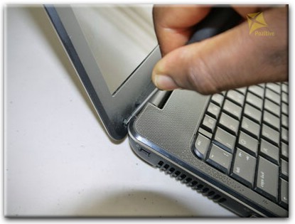 Замена экрана ноутбука Compaq в Севастополе